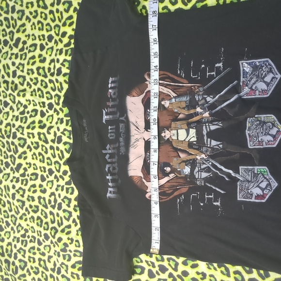 5/20 Attack on Titan Anime Tee - Picture 3 of 7